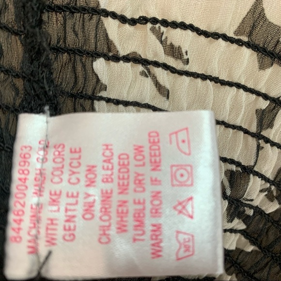 BLACK FLORAL MESH WOMEN TOP SIZE L - Picture 5 of 9